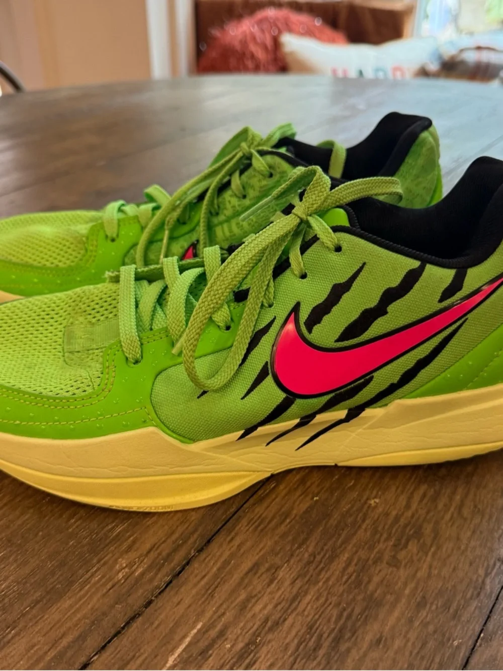 Nike Ja 2‎ Nightmare Basketball Shoes Green Pink Men's Size 9.5 IB8235-300